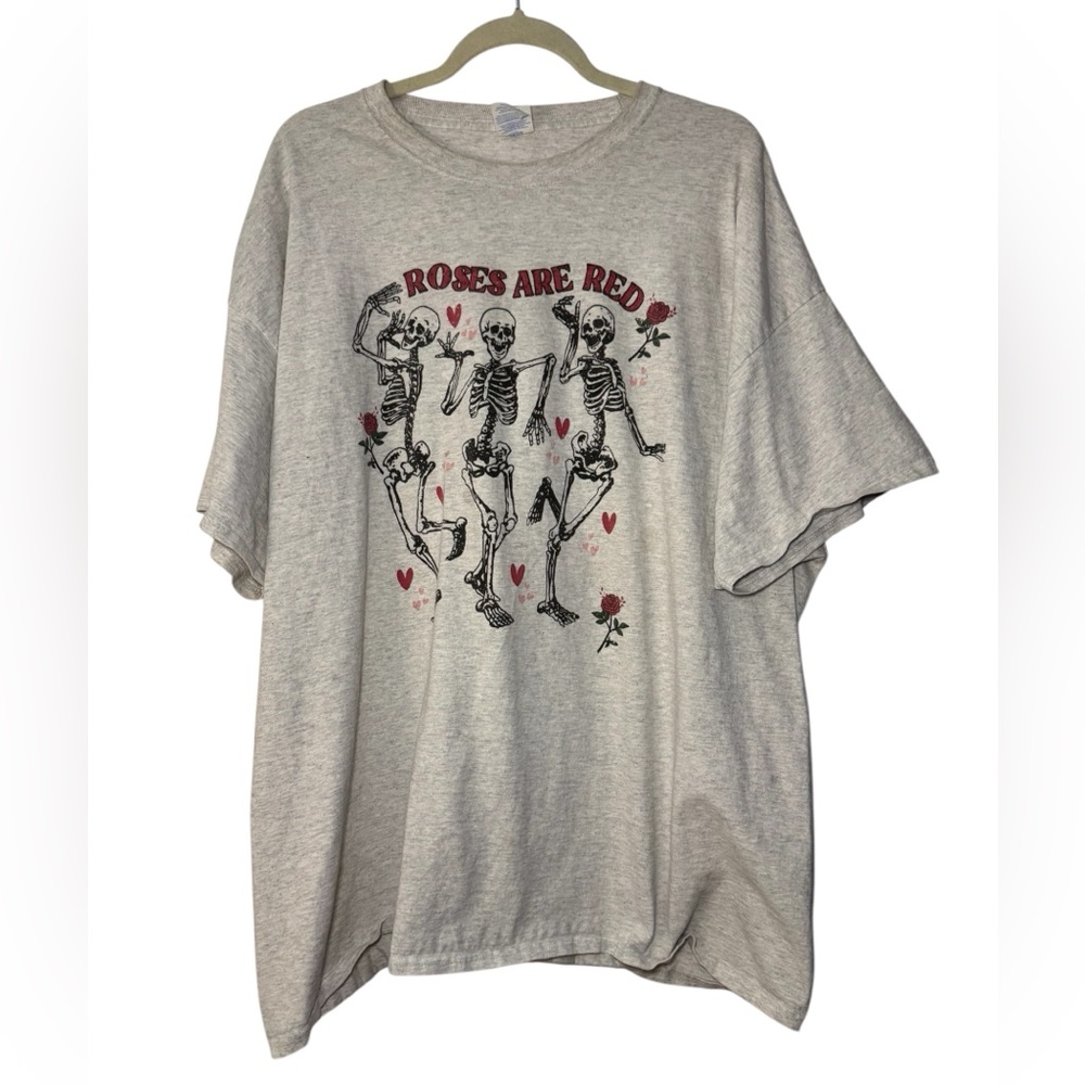 Graphic Skeleton T-Shirt - Gray